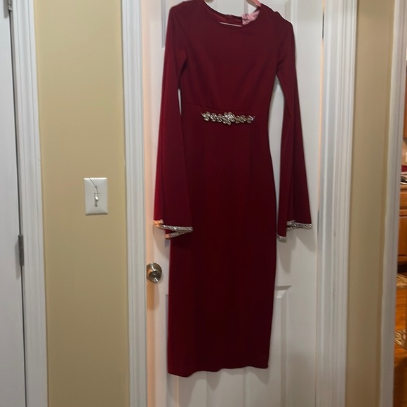 Evening gown - Picture 4 of 11